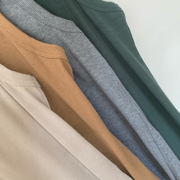 ✍🏼COMMENT TO RESTOCK - Picture 5 of 6